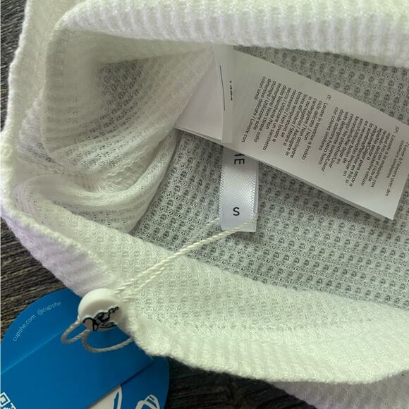 Cupshe lace Raglan long sleeve tee - Picture 10 of 12